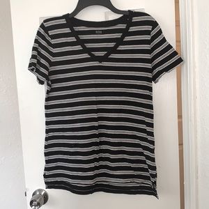 a.n.a Stripped V Neck Tee